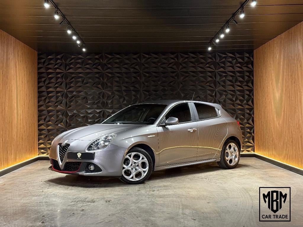 ✅Alfa Romeo Giulietta 1.4 TB Sport GARANTIE GPS Cruise Parks, Autos, 1355 kg, Argent ou Gris, Achat, Euro 6