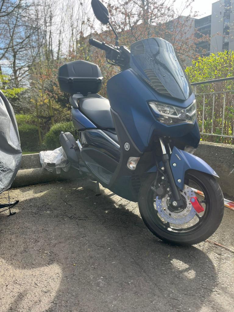 Yamaha nmax 125, Motoren, Particulier, 125 cc, 1 cilinder, LED Verlichting