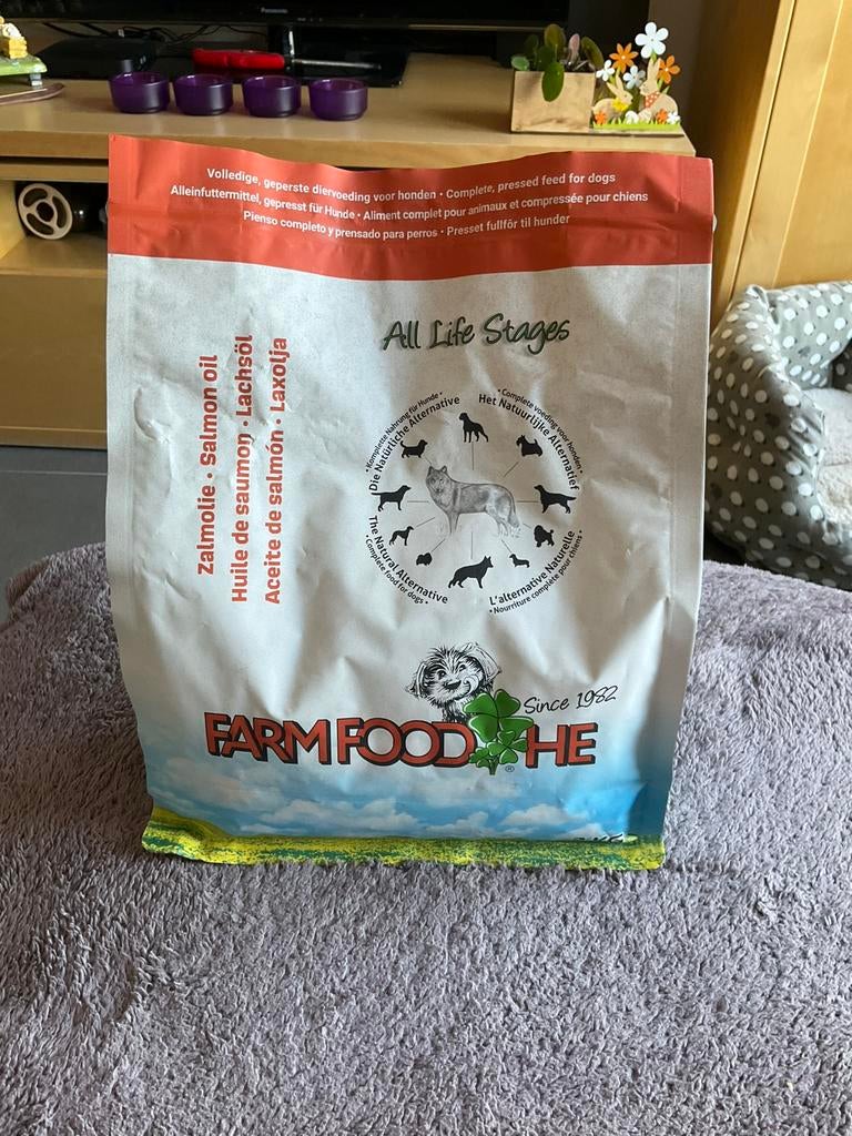 Farmfood,geperste brokken, zalmolie,2 kg, Enlèvement ou Envoi, Chien