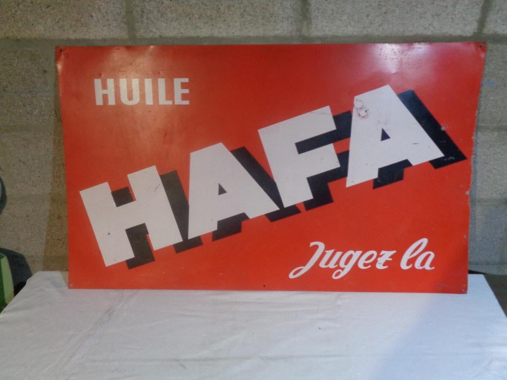 tole publicite hafa huile, Enlèvement