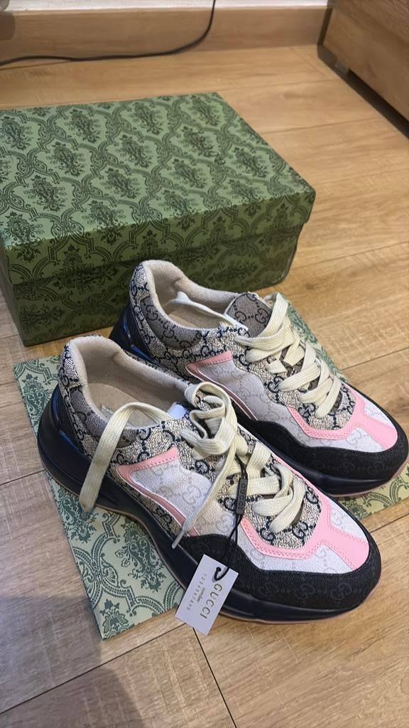 Gucci Rhython, Neuf, Autres couleurs, Baskets, Envoi