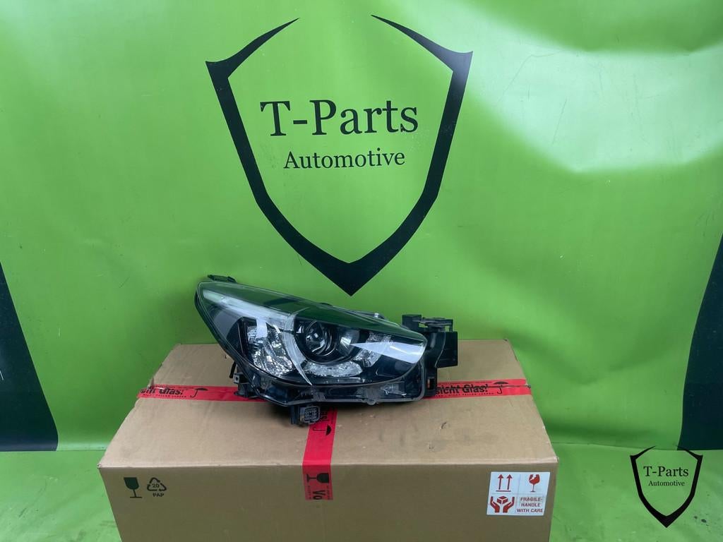 Phare droit Mazda 2 DA6B51031F, Info@fabrikant.eu, Fabrikant BV, Mazda, Utilisé
