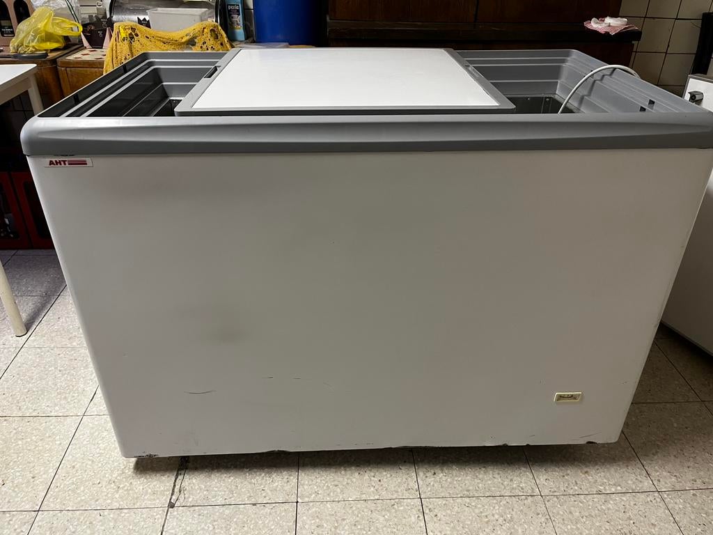 Diepvrieskist met eutectische platen AHT, Elektronische apparatuur, Vriezers en Diepvrieskisten, Ophalen, Zo goed als nieuw