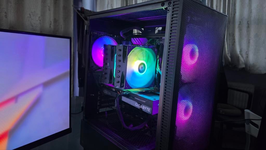 Geweldige Ryzen Gaming PC + 200hz monitor, Custom Gaming Pc, Avec carte vidéo, Virtual Reality, Comme neuf