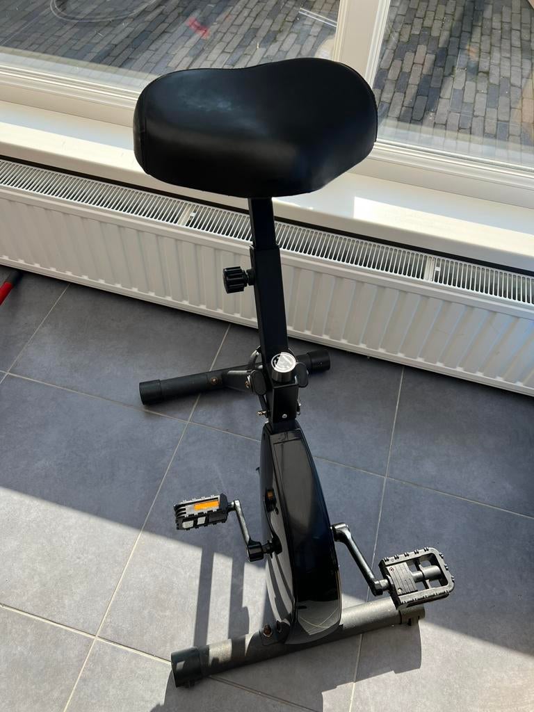 Fiets in het appartement, Ophalen, Zo goed als nieuw