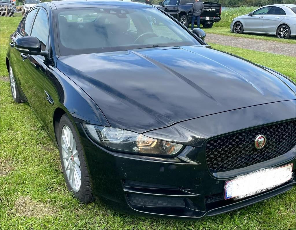 Mooie Jaguar XE, Auto's, Jaguar, Automaat, Zwart, Leder, Particulier