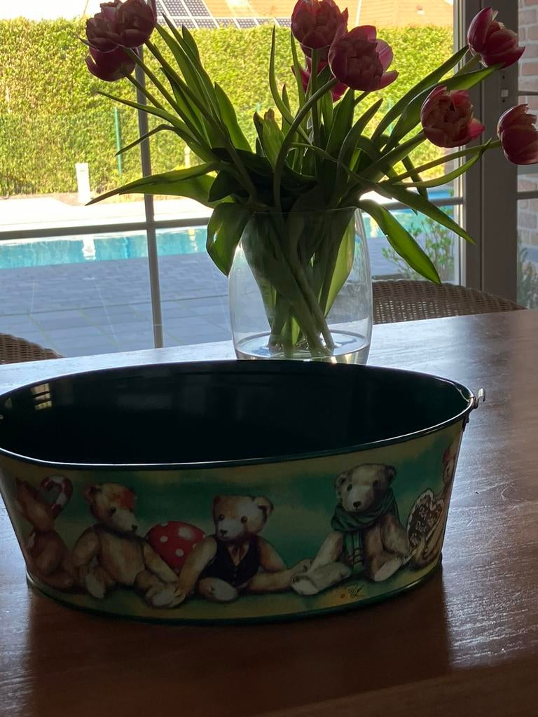 Leuke metalen mand, Tuin en Terras, Ophalen, Zo goed als nieuw