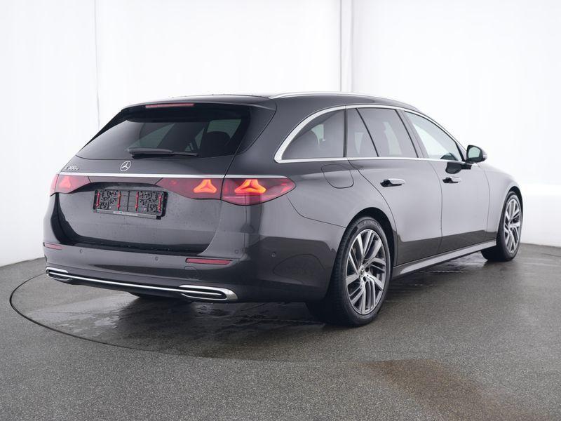 Mercedes-Benz E-klasse 300 e break Luxury Line | Head-Up Dis, Auto's, Mercedes-Benz, Automaat, Gebruikt, Zwart, 4 cilinders