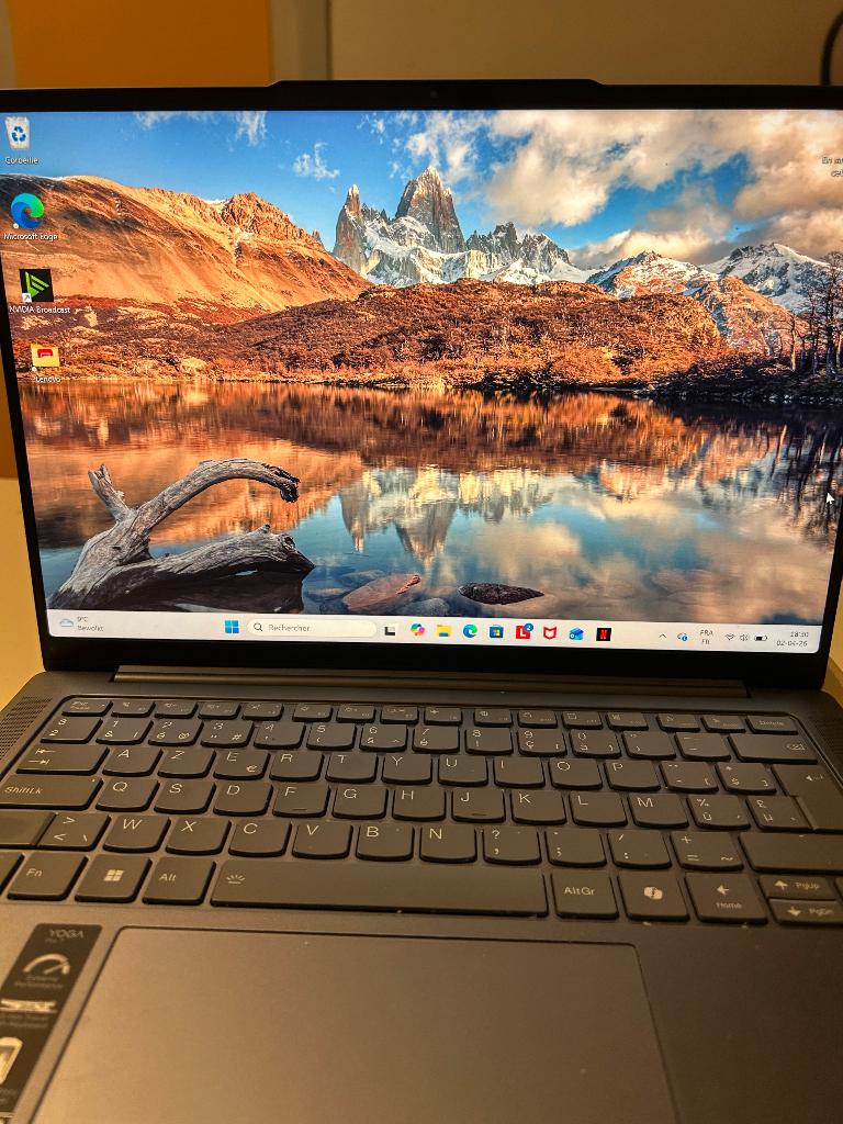 Pc Lenovo Yoga pro 7 14HP9 Windows 11, Computers en Software, Windows Laptops, Ophalen, AMD Ryzen 7 8845HS, 14 inch, Zo goed als nieuw