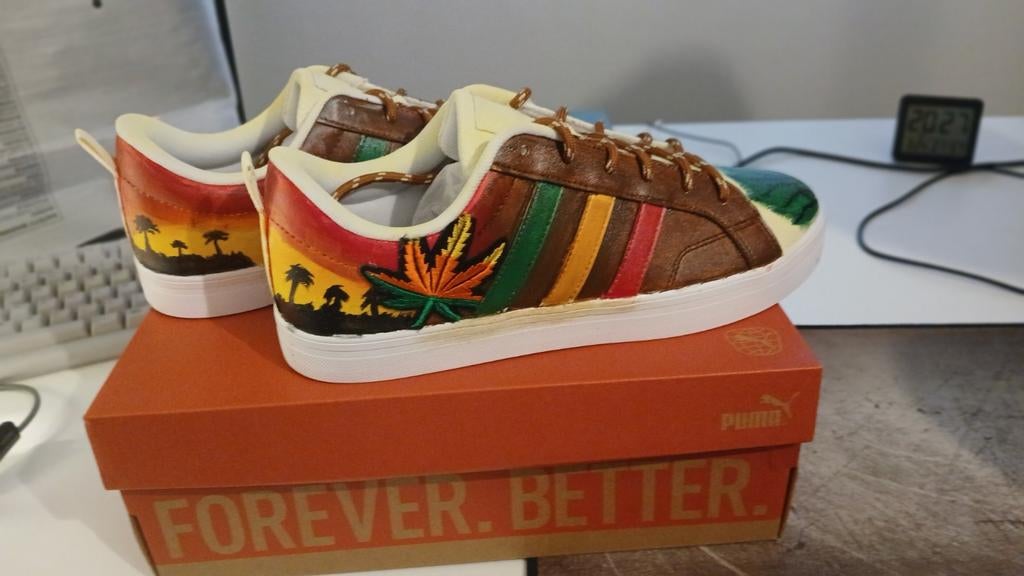 Adidas Reggae op maat, Kleding | Heren, Schoenen, Bruin, Nieuw, Ophalen of Verzenden, Sneakers