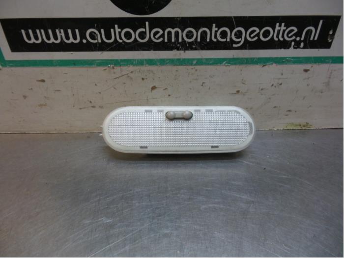 Eclairage intérieur avant d'un Renault Twingo (Twingo 07-), Autos : Pièces & Accessoires, Renault, -, 3 mois de garantie, Utilisé