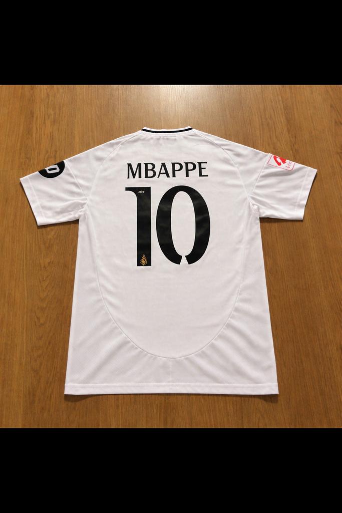 Real Madrid - Saison 2025/2026 - Kylian Mbappé, Sports & Fitness, Taille M, Enlèvement ou Envoi, Neuf, Maillot