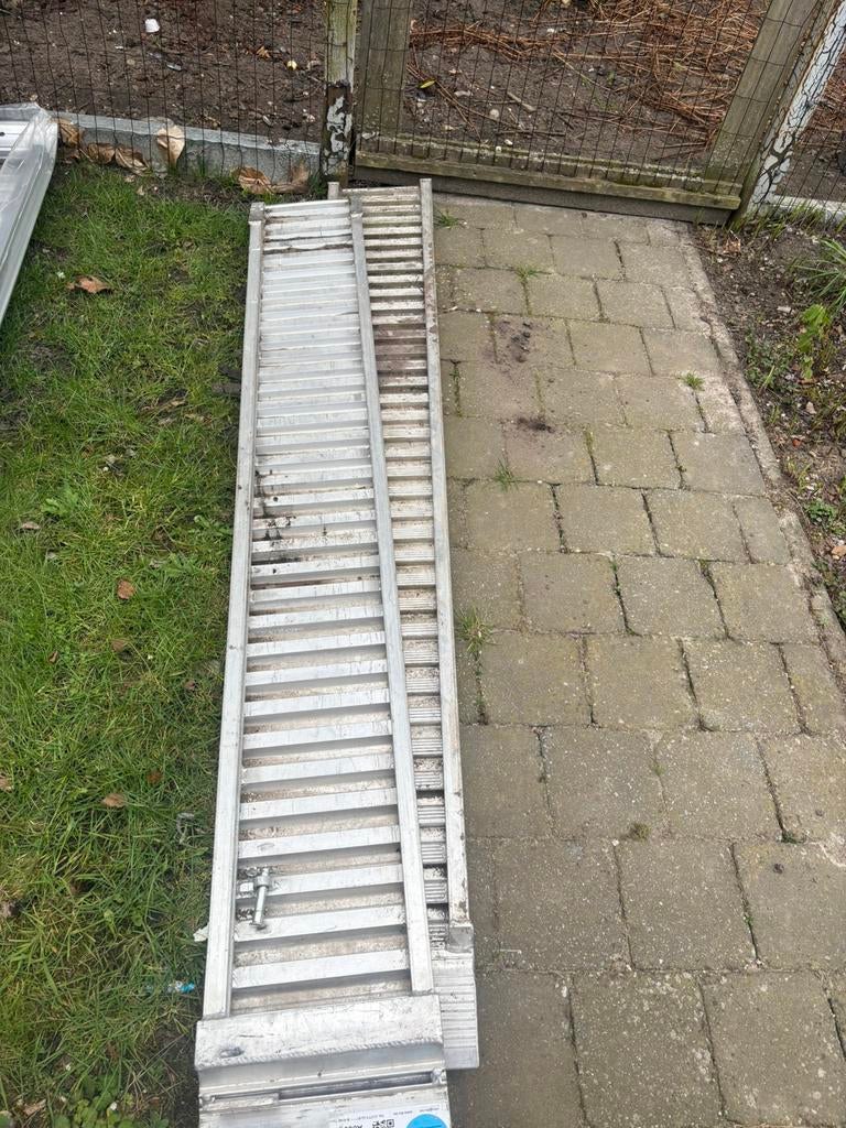 Oprijrampen 2000kg, Auto diversen, Aanhangwagen-onderdelen, Ophalen, Zo goed als nieuw