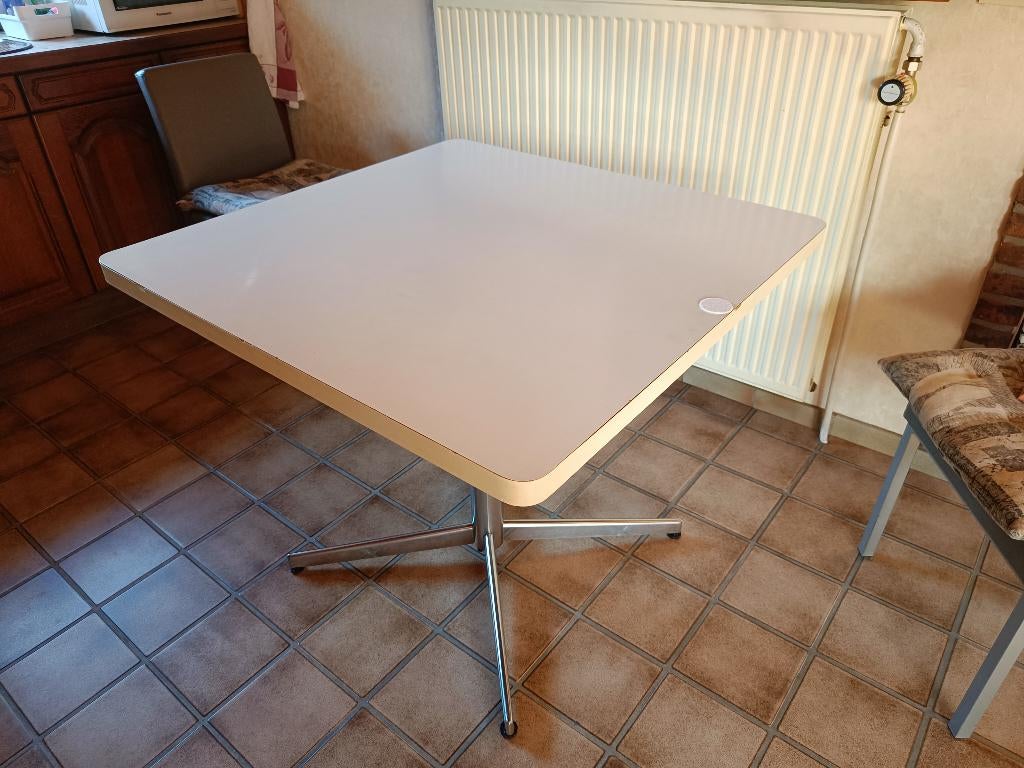 Vintage vierkante tafel, Enlèvement