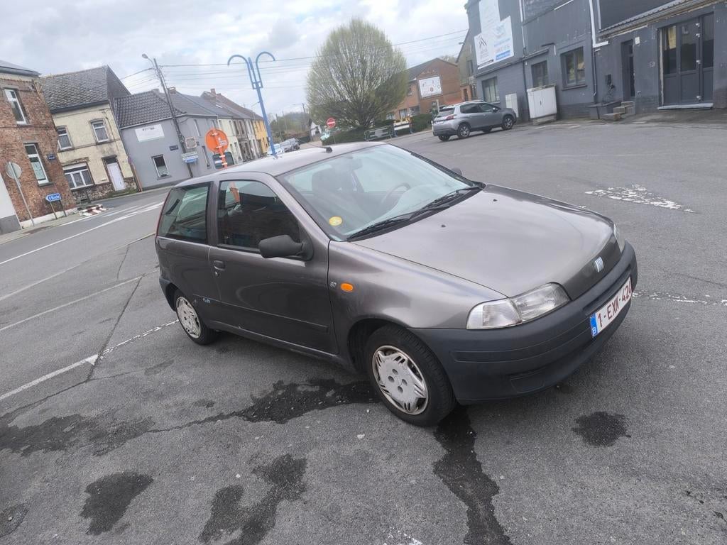 Fiat Punto 1 année 1998 44kw 1200cc  bientôt ancêtre, Enlèvement ou Envoi, Utilisé, Fiat