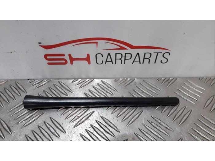 Antenne van een Mercedes B-Klasse, Gebruikt, -, Ophalen of Verzenden, -