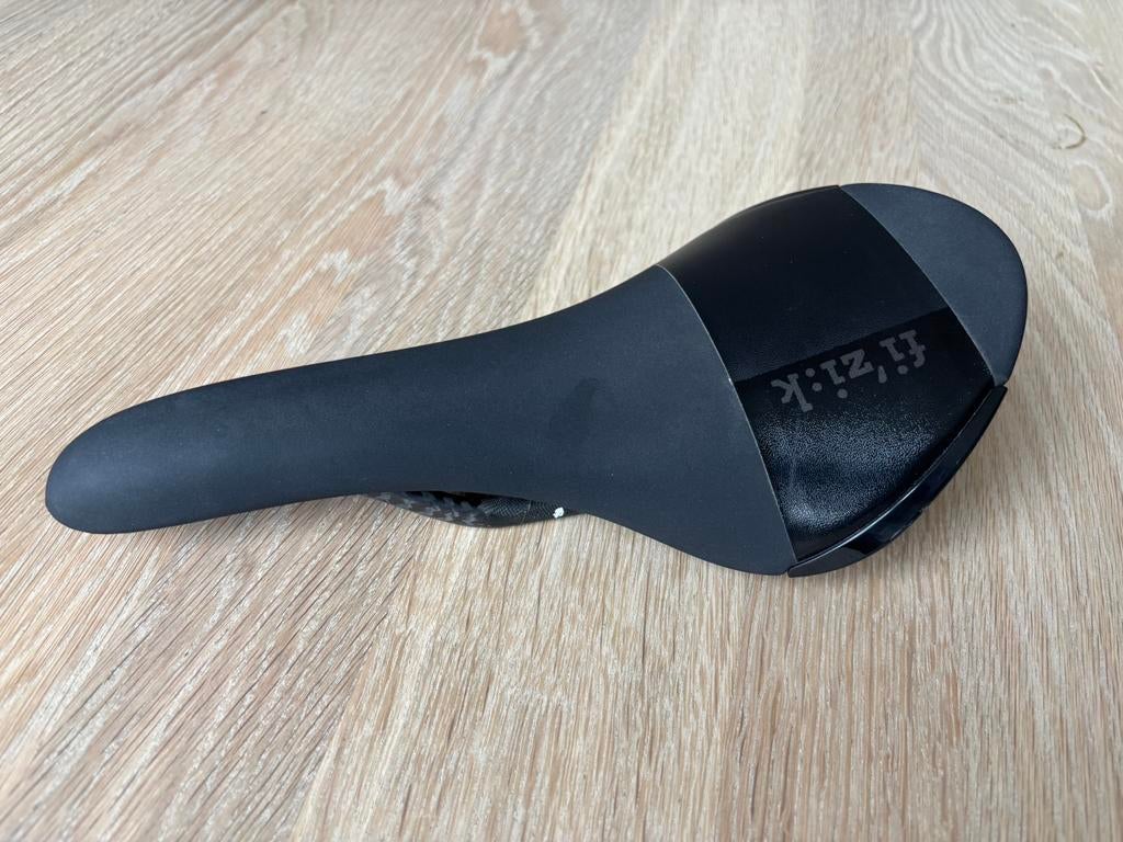Selle Fizik Aliante R1 regular, Enlèvement ou Envoi, Utilisé