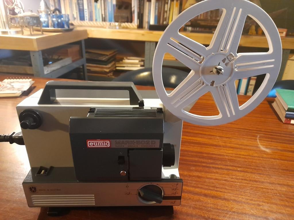 Marque Eumig 502D, TV, Hi-fi & Vidéo, Bobines de film, Enlèvement