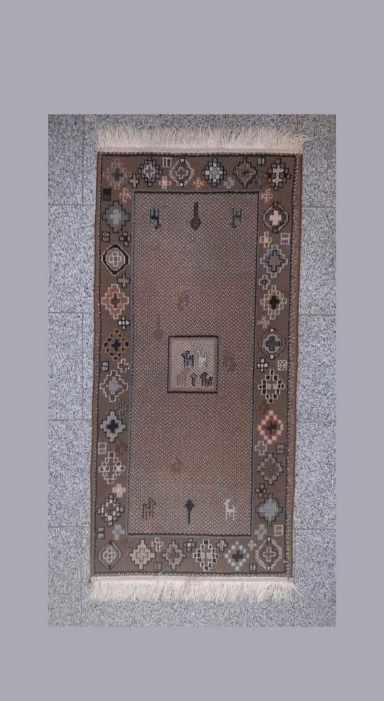 Prachtige stijlvolle zachte tapijt, Huis en Inrichting, Ophalen, Zo goed als nieuw