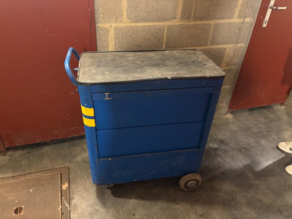 Coffre à outils, Enlèvement, Comme neuf