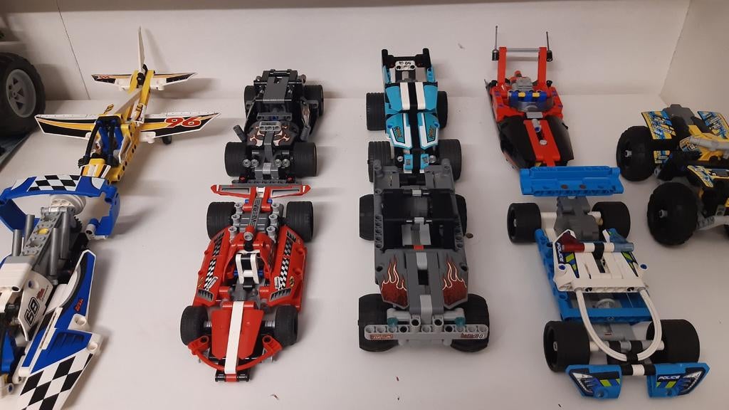 Lego technic sets, Kinderen en Baby's, Speelgoed | Duplo en Lego, Ophalen, Lego, Racers