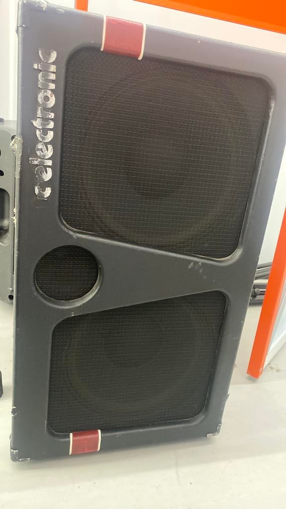 TC ELECTRONIC K-212, Musique & Instruments, Instruments à corde | Guitares | Basses, Enlèvement, Comme neuf