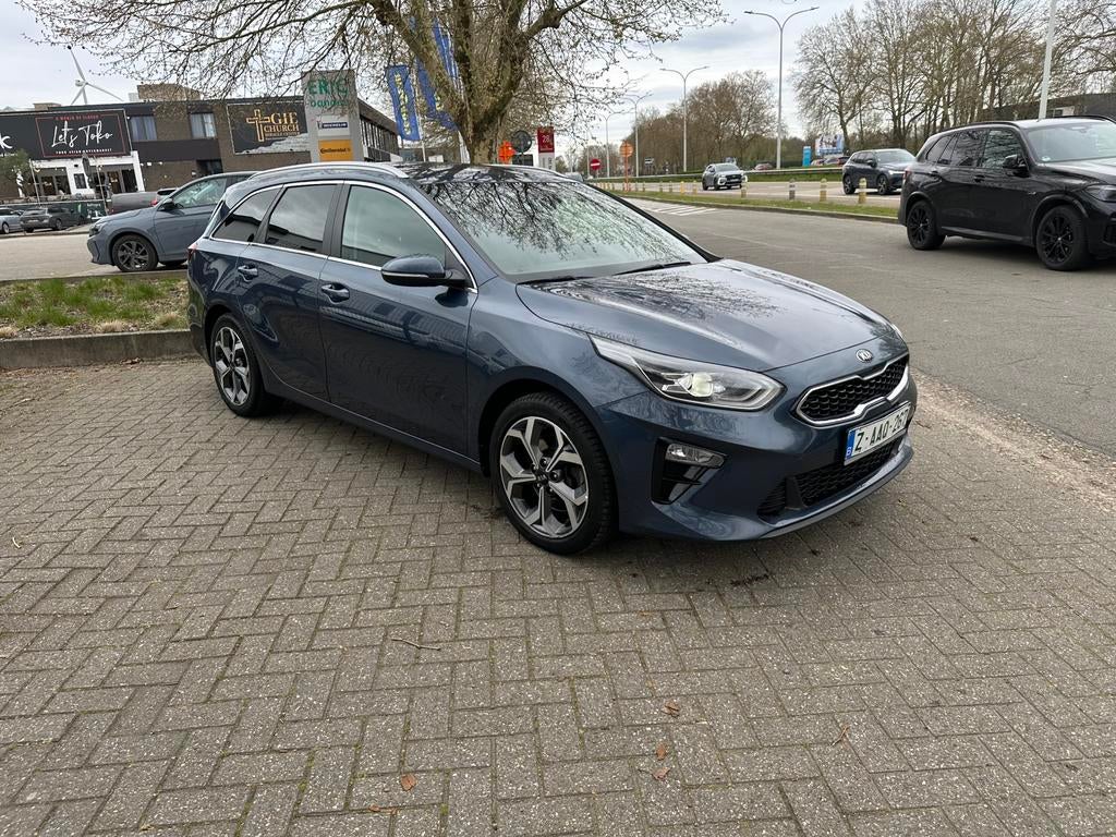Kia Ceed SW 1.4 essence, Autos, Kia, XCeed, Achat, Euro 6, Entreprise