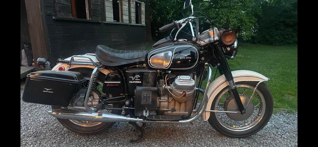 Guzzi v7 750 ambassador 1970 USA police links schakelen !
