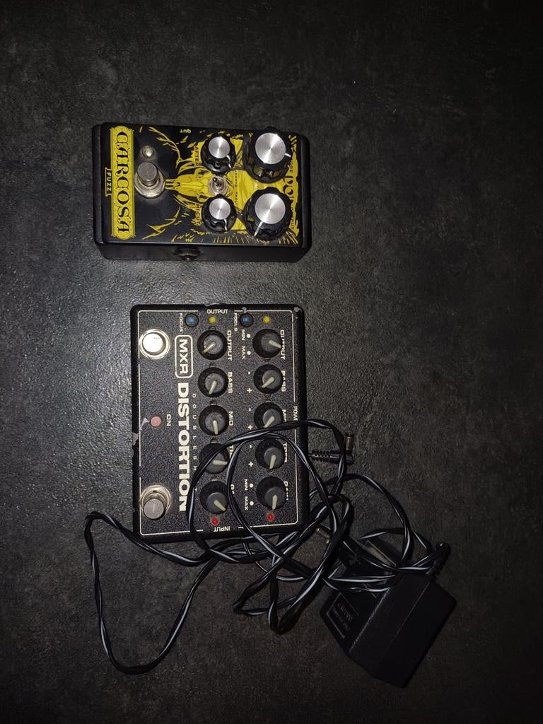 Fuzz Distortion pedal, Muziek en Instrumenten, Effecten, Ophalen, Reverb