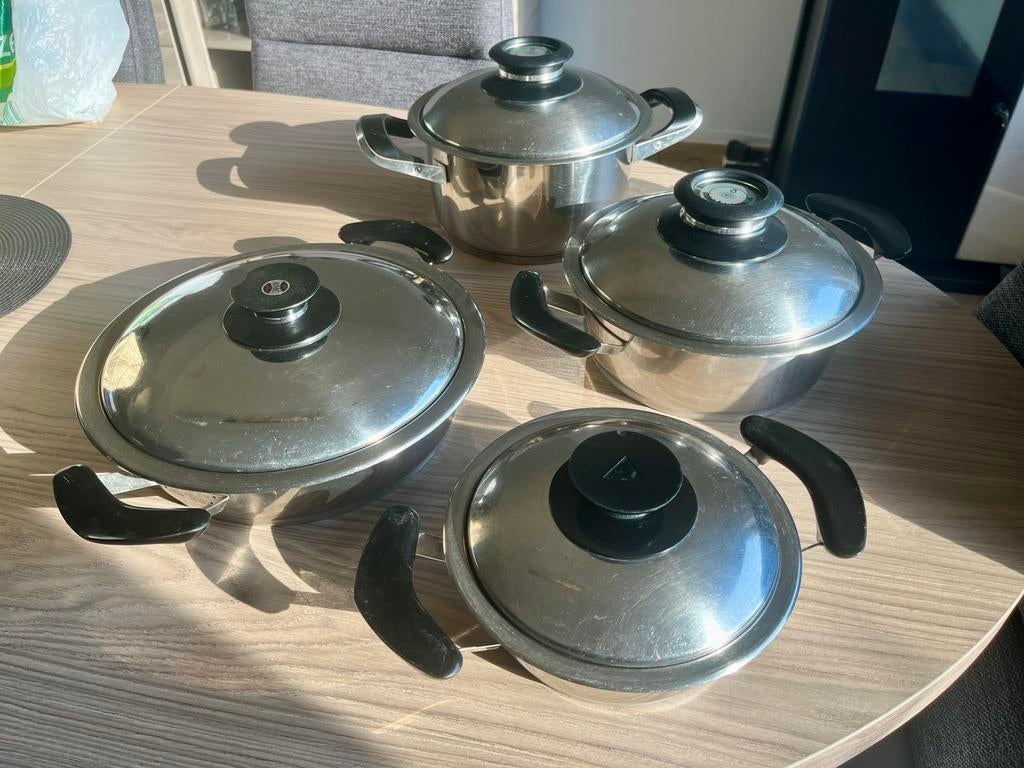 5 casseroles AMC., Maison & Meubles, Utilisé