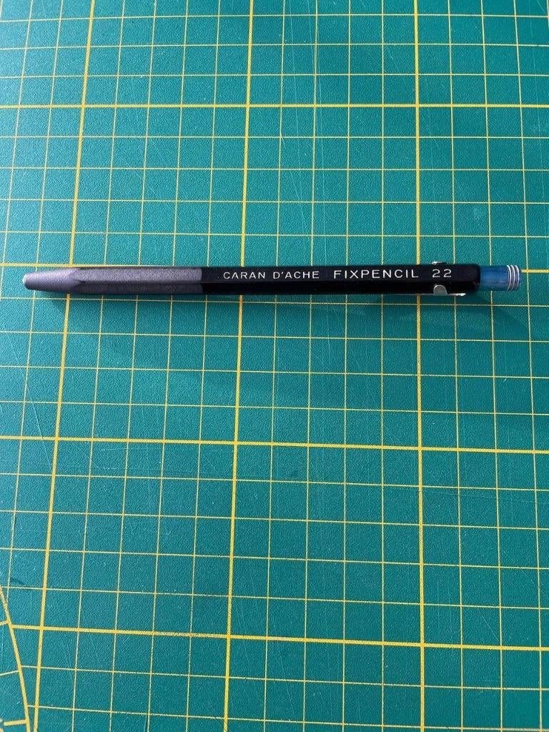 Vintage Caran d'Ache Fixpencil 22 early edition blue cap, Collections, Enlèvement ou Envoi