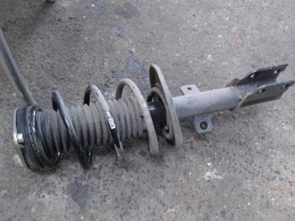 Amortisseur avant gauche Citroen C5 Aircross 2022 1.5HDi, Autos : Pièces & Accessoires, Suspension & Châssis, Utilisé, Enlèvement