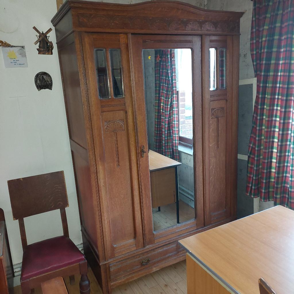 oude kleerkasten, Antiek en Kunst, Antiek | Meubels | Kasten, Ophalen