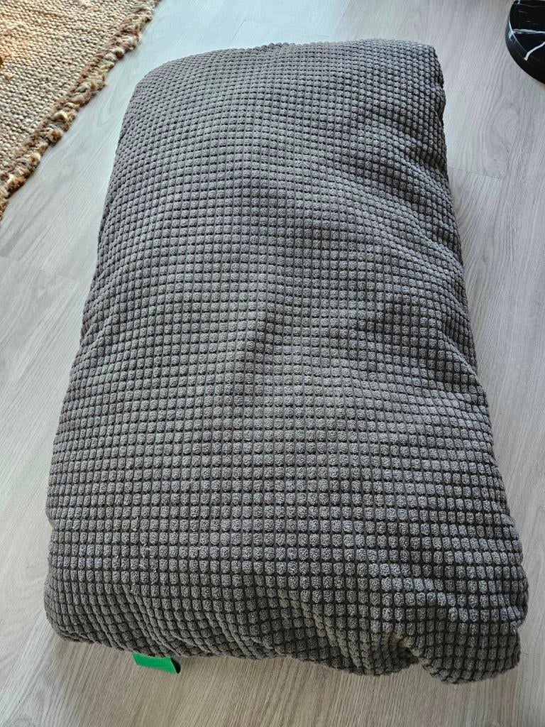 « Coussin pour chien/chat » de la marque Lurvig Ikea, Animaux & Accessoires, Enlèvement, Comme neuf, Poussière