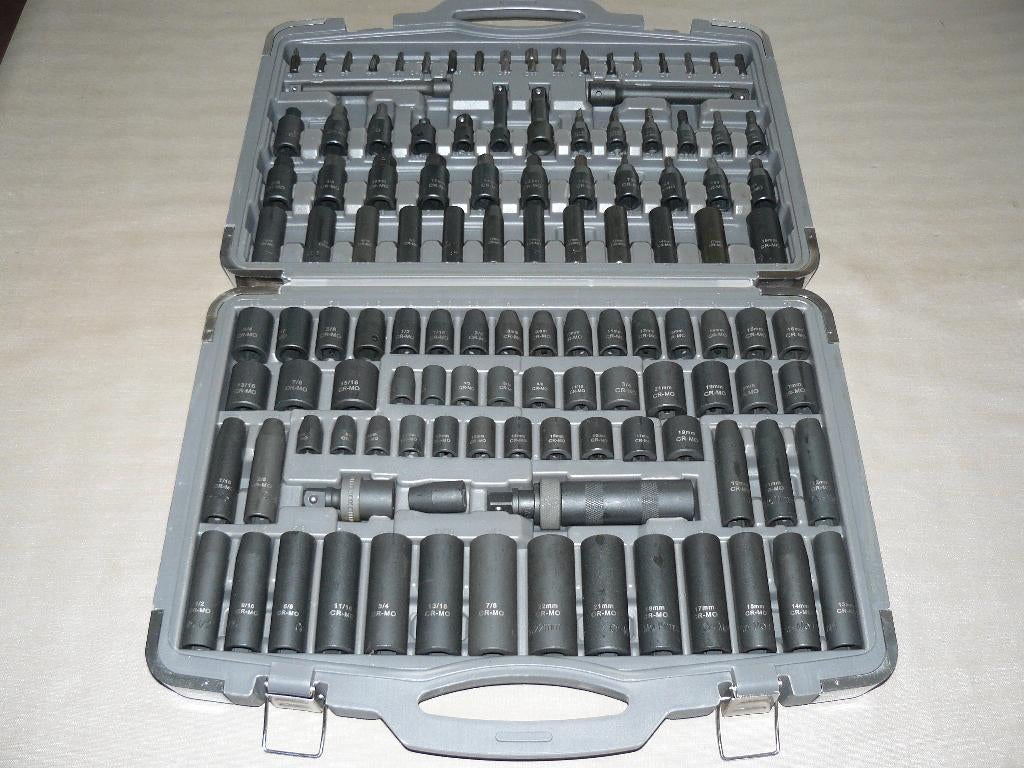 Ensemble de 119 douilles à chocs et embouts à chocs, Autos : Divers, Outils de voiture, Envoi