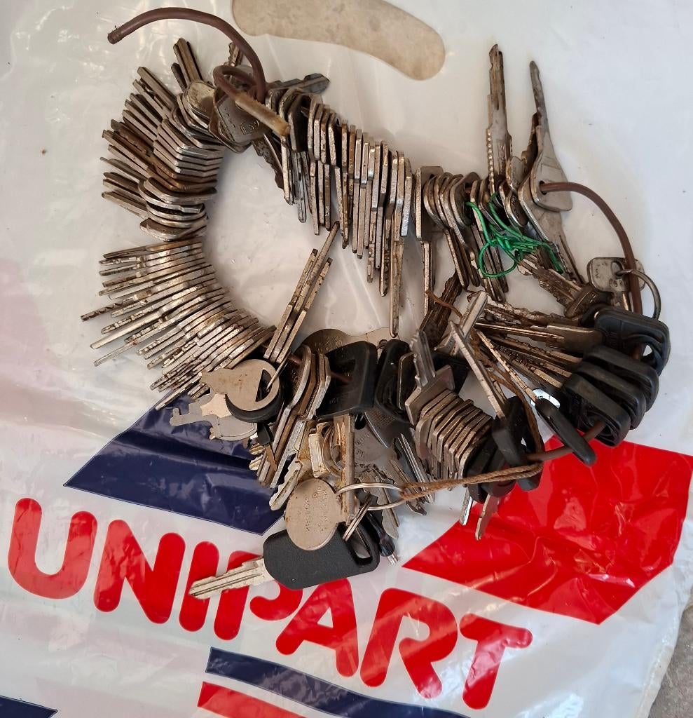 LOT #1 Clés Autos MINI BRITISH LEYLAND AUSTIN COOPER INNO, Ophalen of Verzenden, Gebruikt, Mini