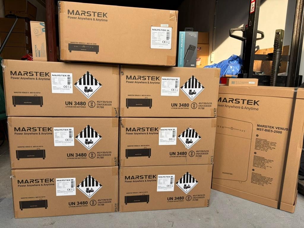 Marstek Venus E 3.0 5.12 kwh thuisbatterijen 26-03-2026 D A, Doe-het-zelf en Bouw, Ophalen of Verzenden, Nieuw, Stekker