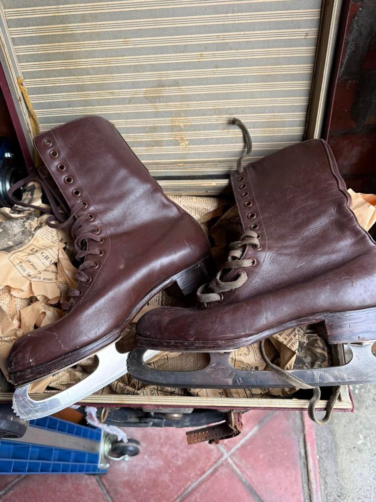 Eeuwenoude schaats, Sport en Fitness, Schaatsen, Ophalen