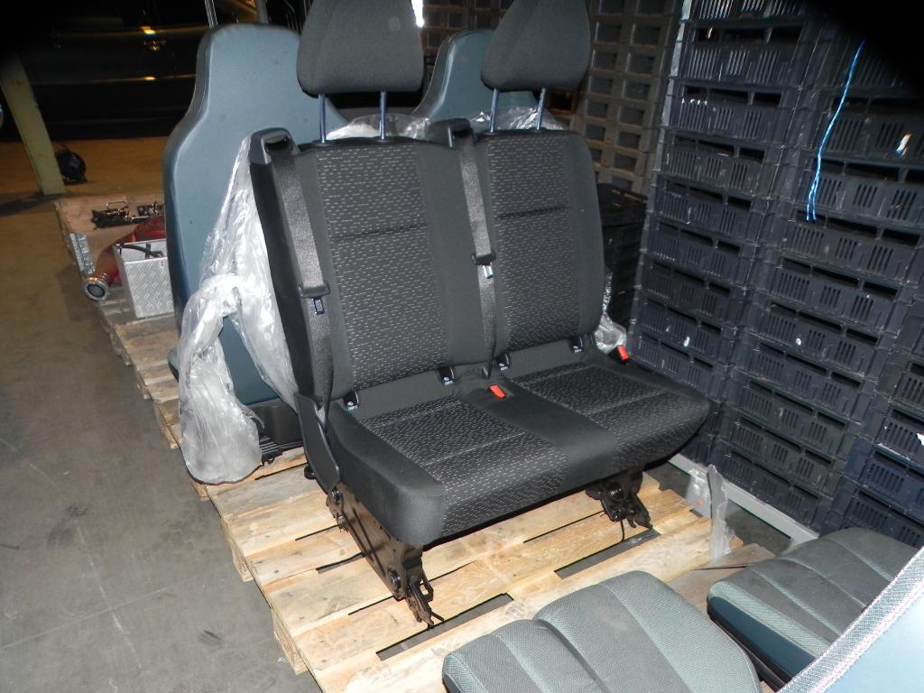 Dubbele stoel +kopsteun Sprinter passagiers achterin, Auto-onderdelen, Ophalen, Nieuw, Mercedes-Benz