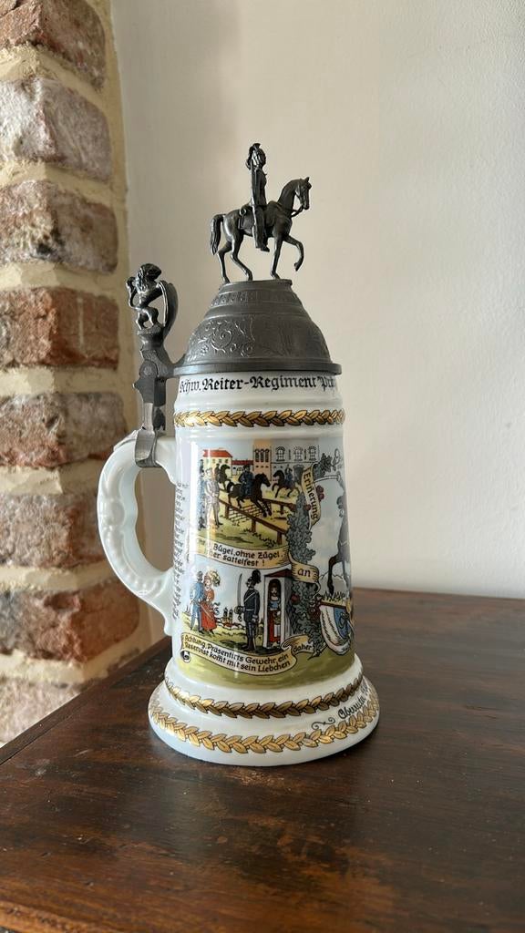 Chope à bière allemande avec couvercle en étain, Enlèvement ou Envoi, Comme neuf