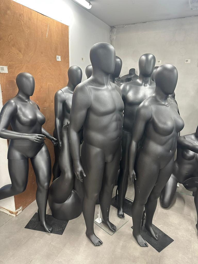 Mannequins, Zakelijke goederen, Kantoor en Winkelinrichting | Winkel en Inventaris, Ophalen