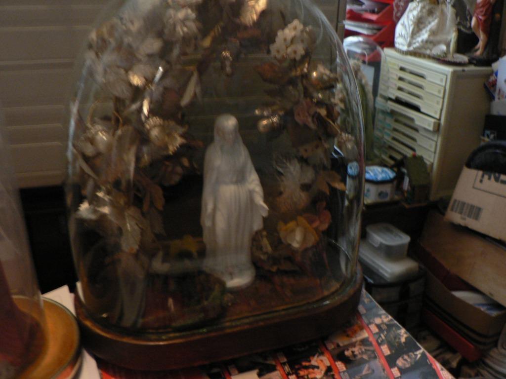 Heiligenbeelden oude, Ophalen