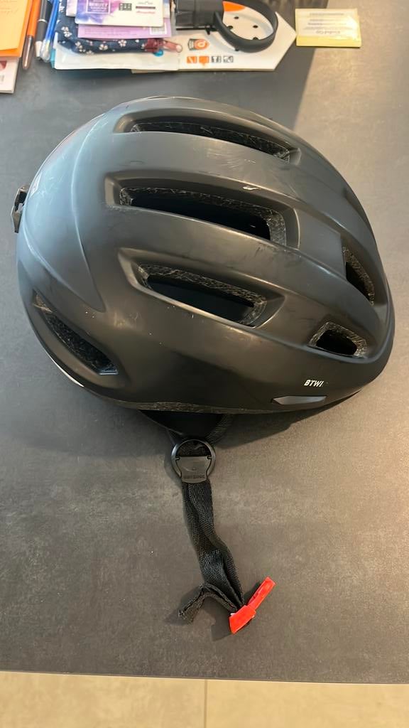 Zwarte Btwin Fietshelm, Ophalen of Verzenden, Gebruikt, L, Heer of Dame