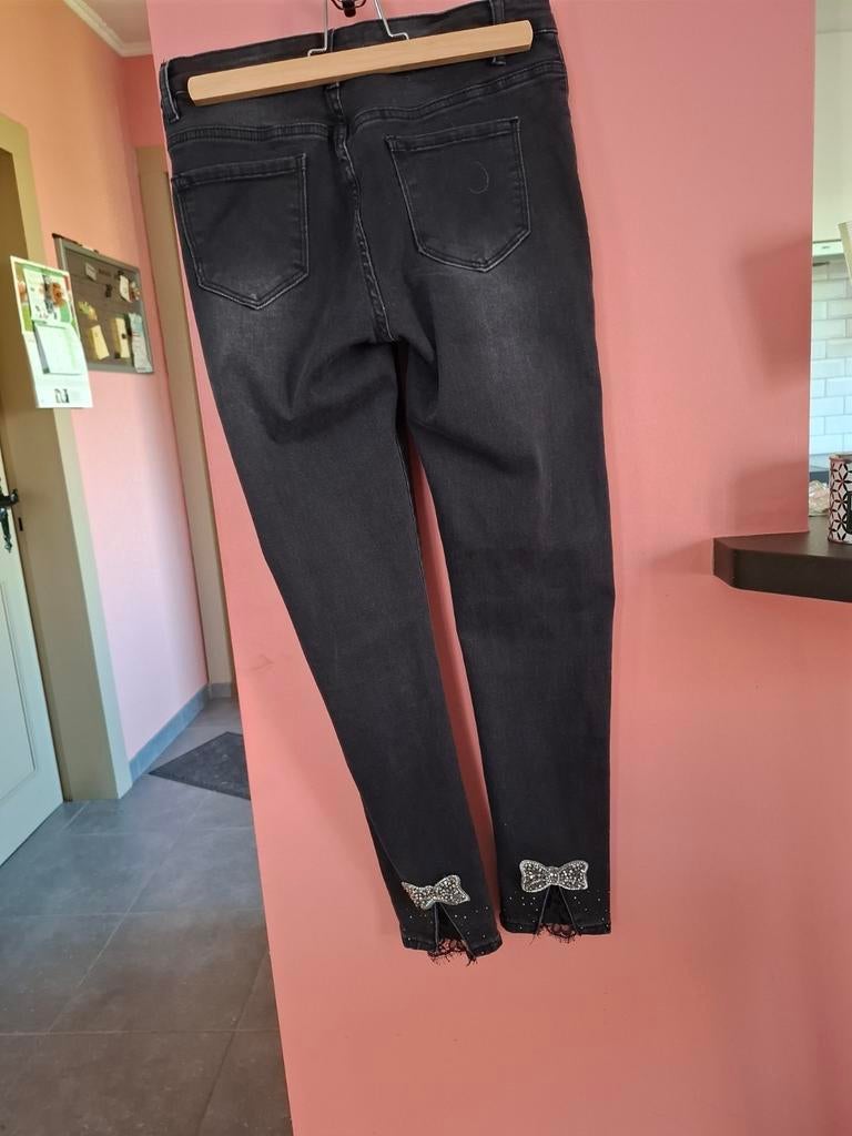 1x gedragen maat 38   28 euro, Ophalen of Verzenden, Zo goed als nieuw