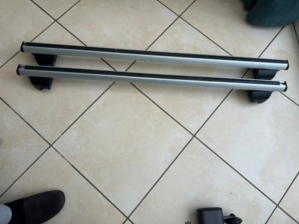 Barre de toit Skoda, Autos : Divers, Porte-bagages, Enlèvement, Comme neuf