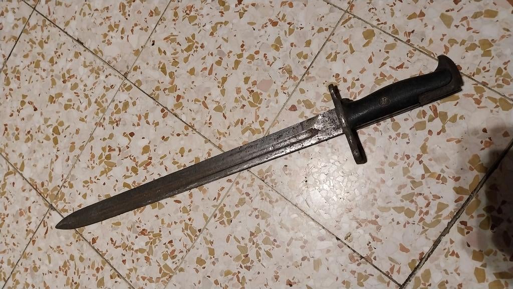 WWW2 US Baïonnette Garand modèle longue datée 1943, Collections, Enlèvement ou Envoi