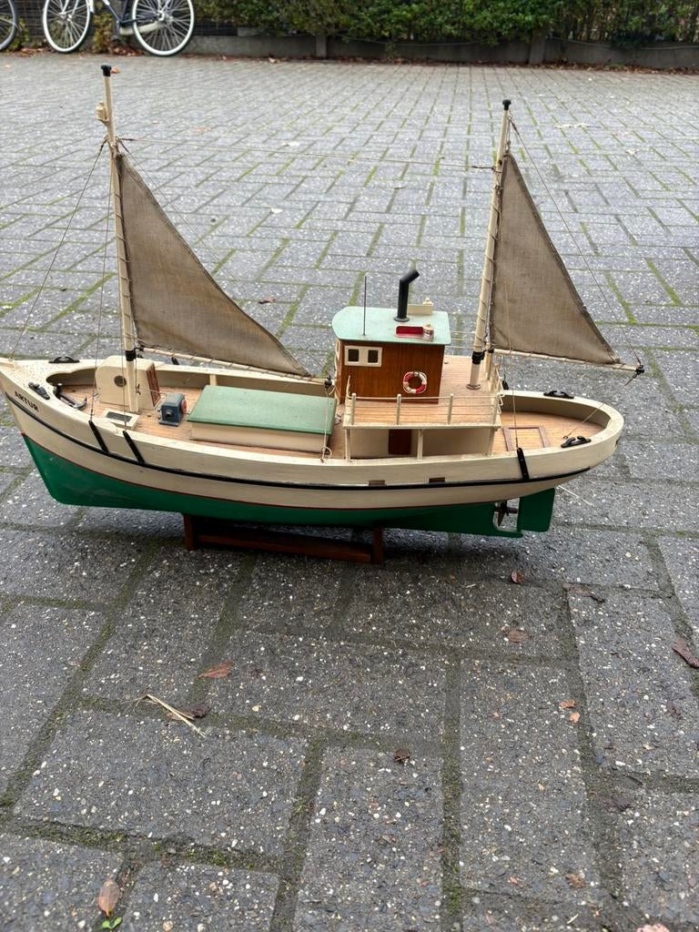 Modelbouw bootje, Ophalen, Gebruikt, 1:200 of kleiner, Overige merken