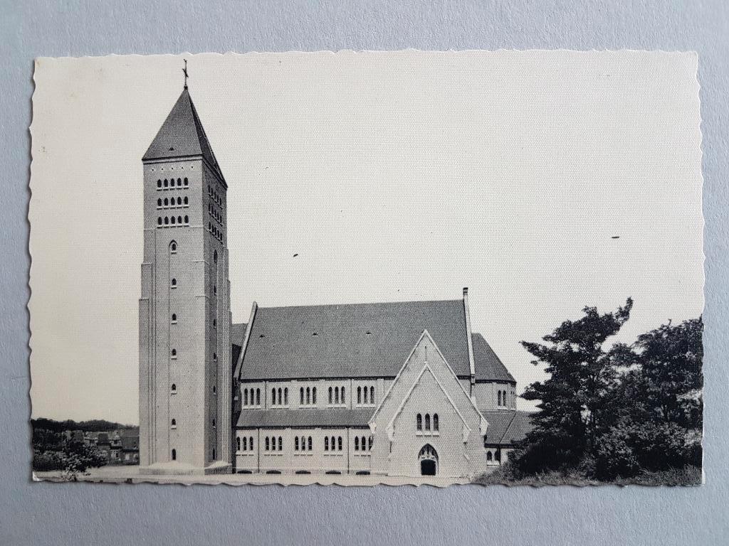 Postkaart Genk Genck Kerk St-Martinus, Ophalen of Verzenden, 1940 tot 1960, Ongelopen, Limburg