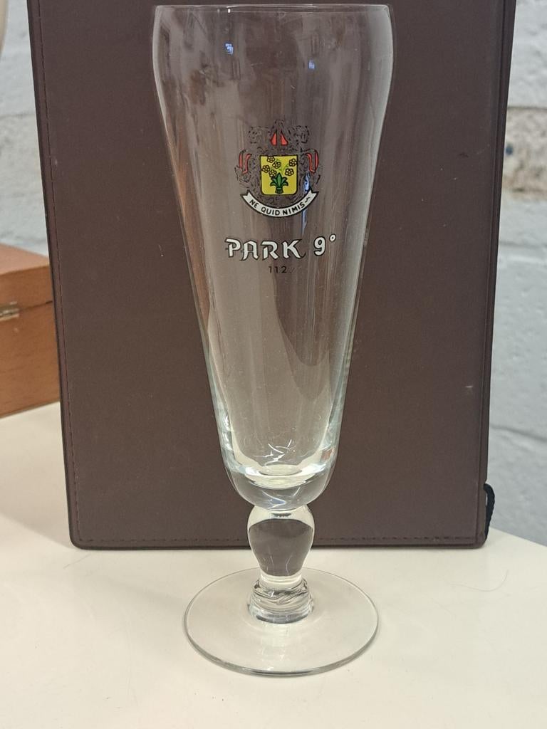 verre à bière PARK 9 « Ne Quid Nimis » Brasserie Union Jumet, Collections, Enlèvement ou Envoi, Comme neuf, Verre ou Verres