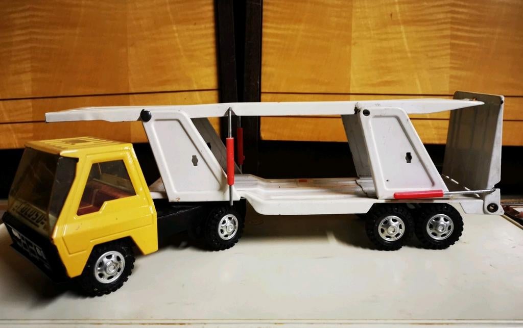 Chariot de transport de voitures en fer blanc J. Gozan Coloz, Antiquités & Art, Enlèvement ou Envoi